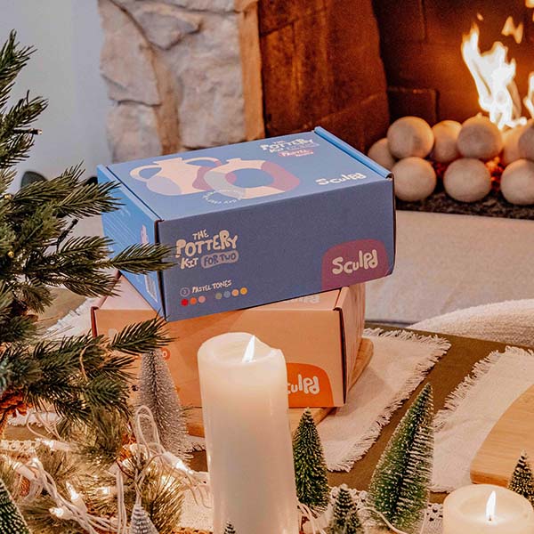 The pottery kit for two in a pastel tones